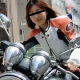 街で見かけた大きなバイクを乗りこなすムラムラってくる女性バイカーは男を乗りこなすのも上手かった